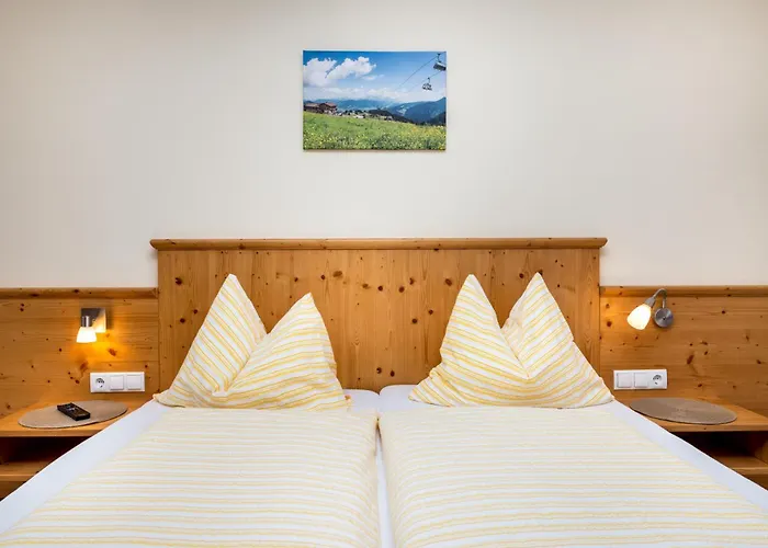 Guest house Gasthof Jandlalm 3*