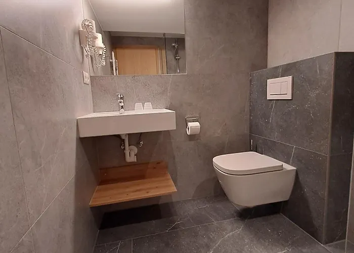 Guest house Gasthof Jandlalm 3*